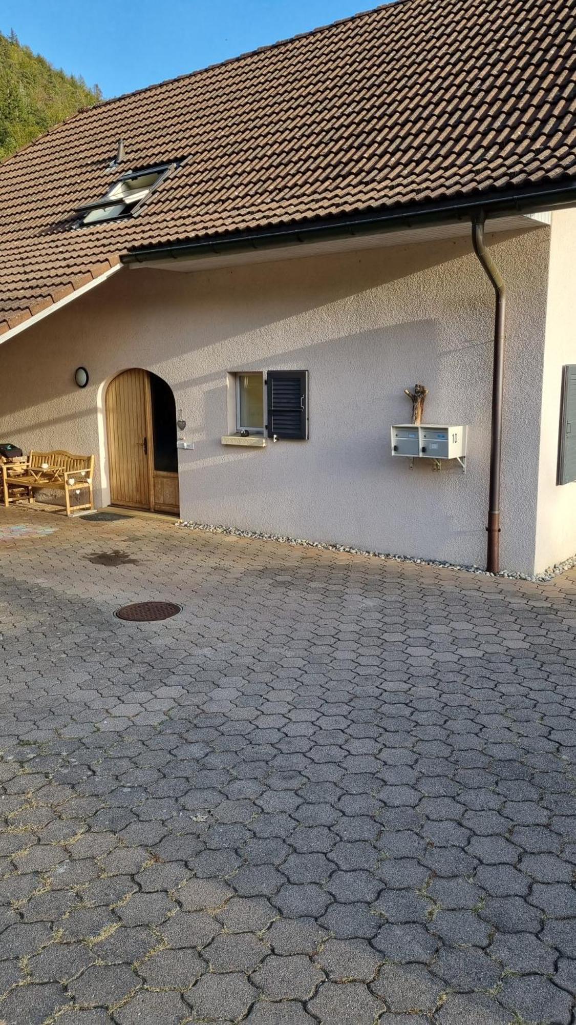 Appartamento La Joyeuse Etape Sonceboz-Sombeval Esterno foto